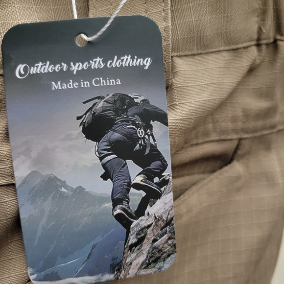 Men Shorts - Picture 8 of 8